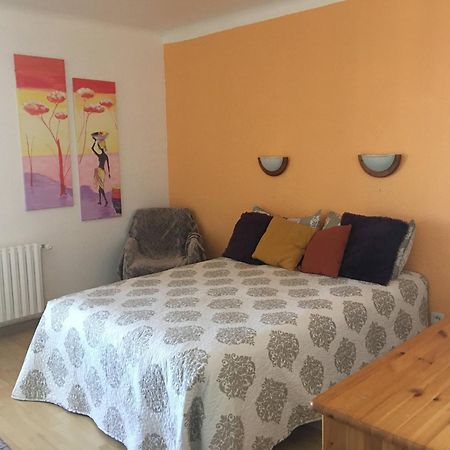 Grands Buffets Hebergement Chambre Narbonne Exterior foto