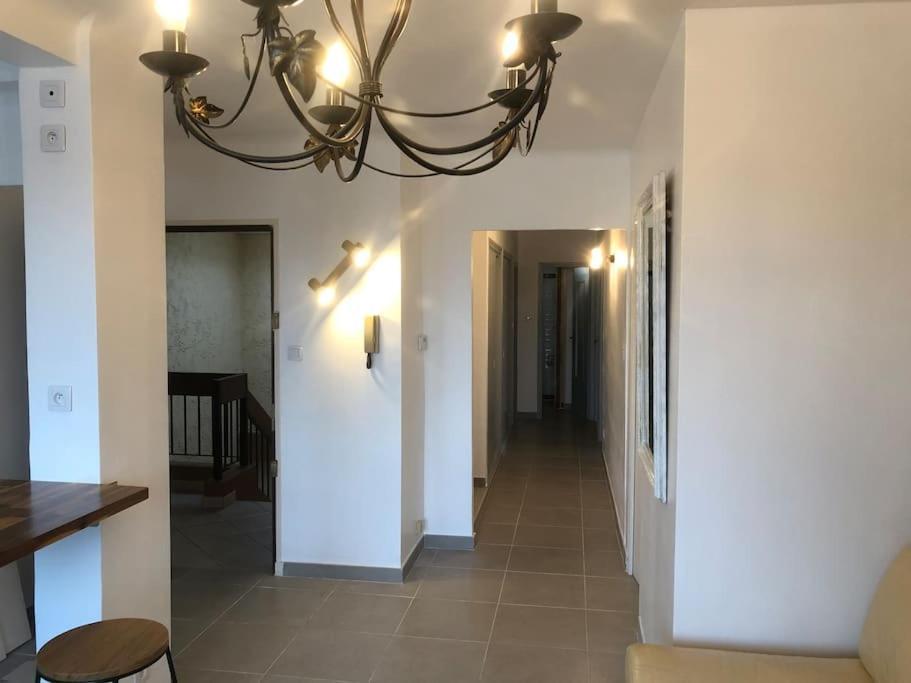 Grands Buffets Hebergement Chambre Narbonne Exterior foto