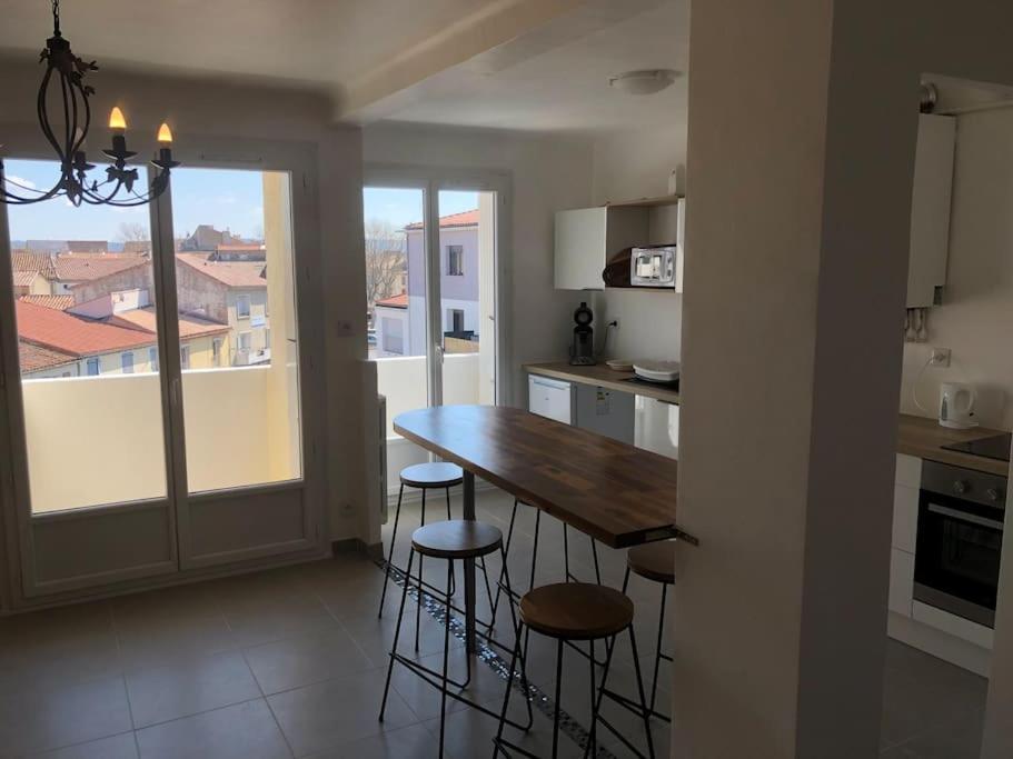 Grands Buffets Hebergement Chambre Narbonne Exterior foto